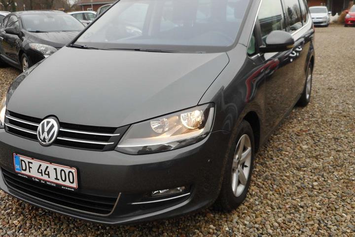 undefined VW Sharan fra 2018 set udefra