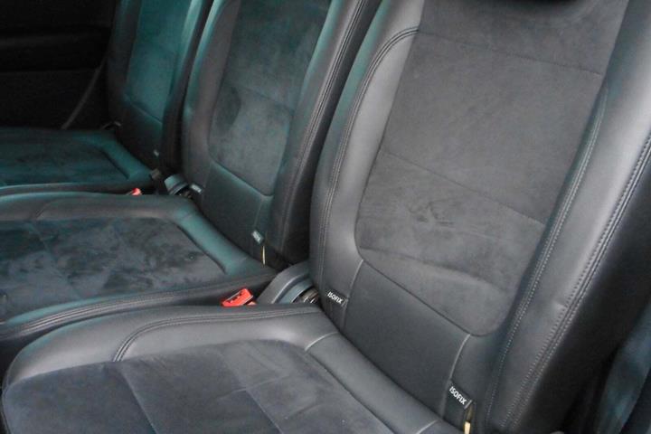 undefined VW Sharan fra 2018 set indefra