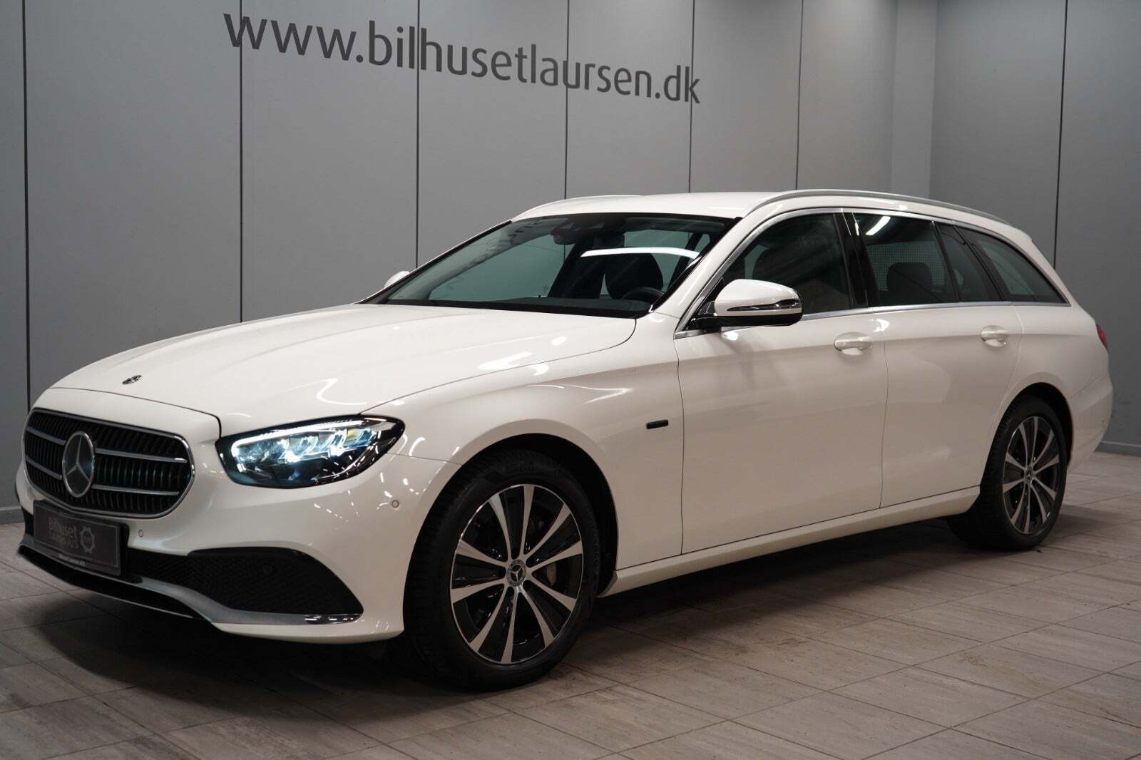 Mercedes E300 de 2,0 Avantgarde stc. aut.