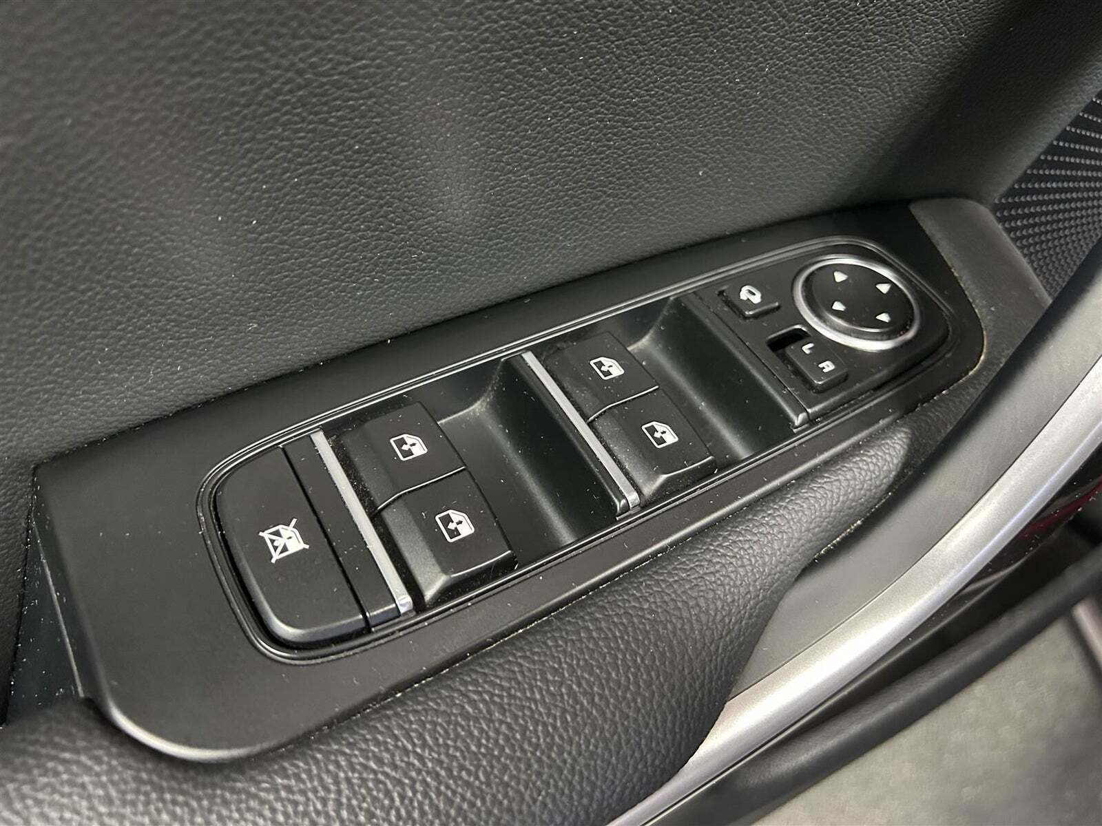 Rød Kia XCeed fra 2021