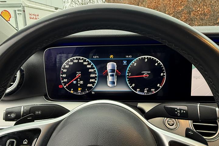 Sort Mercedes E-Klasse fra 2018