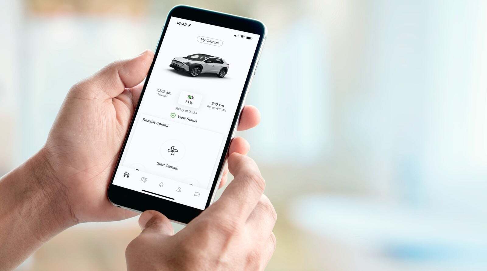 Grå Subaru Solterra fra 2022