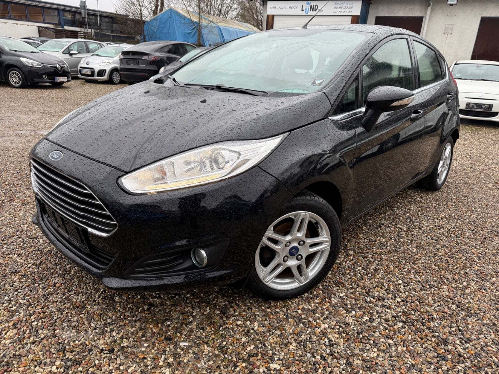 Sort Ford Fiesta fra 2015