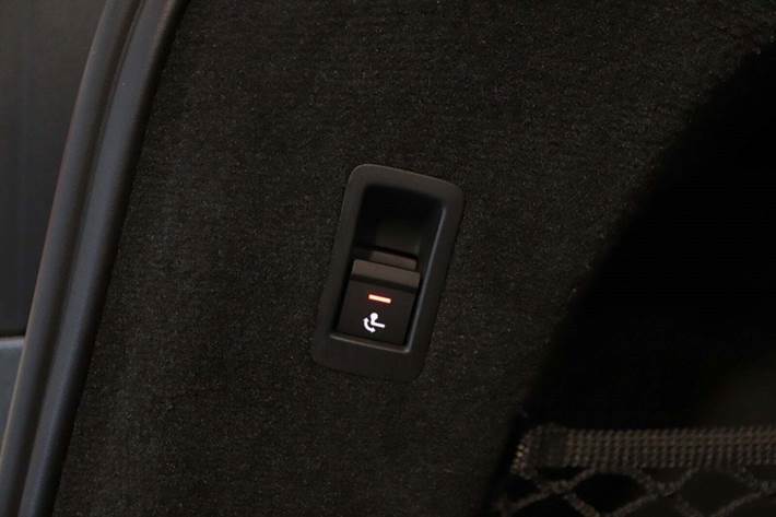 Grå Audi A6 fra 2021