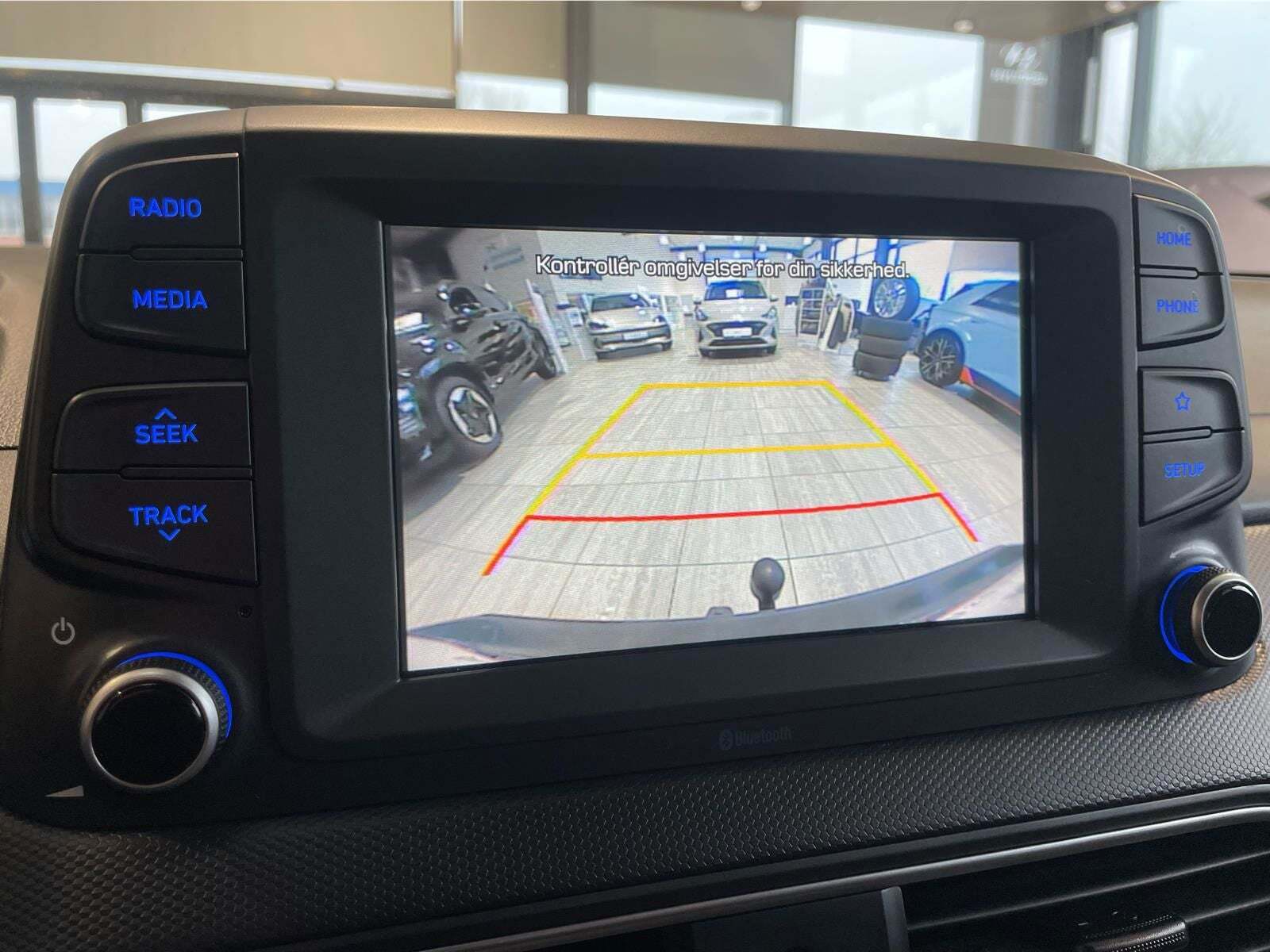 Grå Hyundai Kona fra 2020