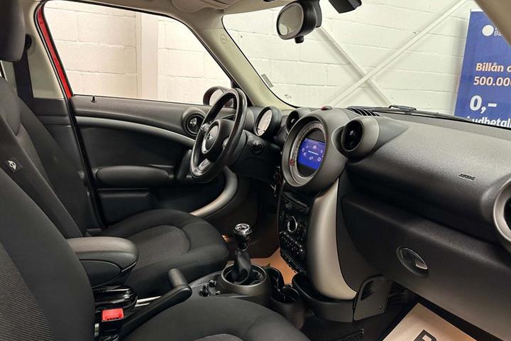 Rød Mini Countryman Cooper fra 2011