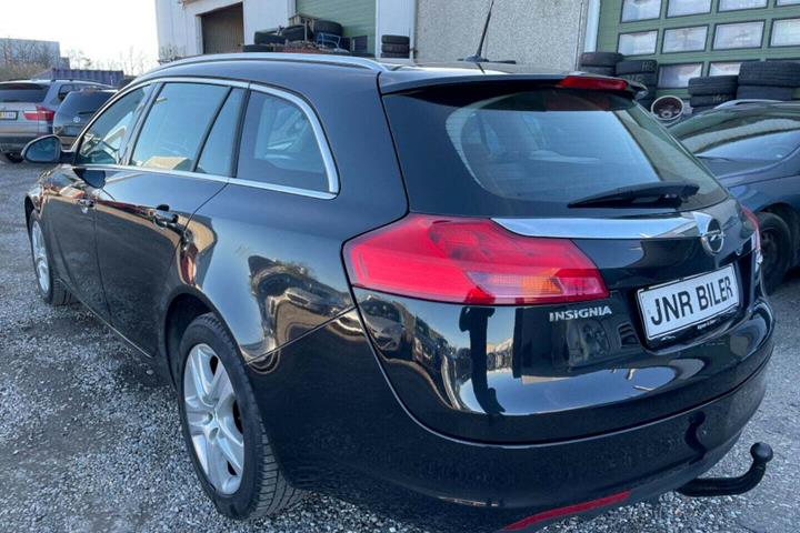 undefined Opel Insignia fra 2010