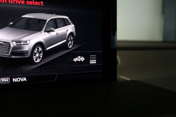 Hvid Audi SQ7 fra 2017