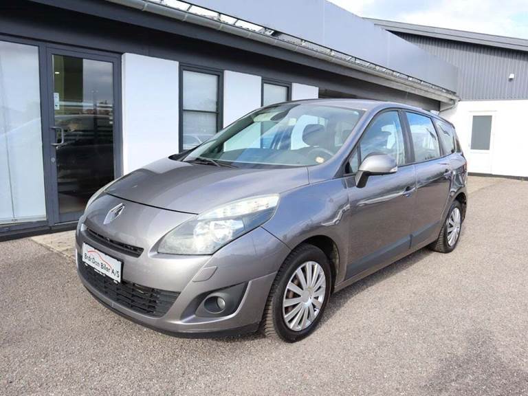 Renault Grand Scenic III 1,9 dCi 130 Dynamique 7prs