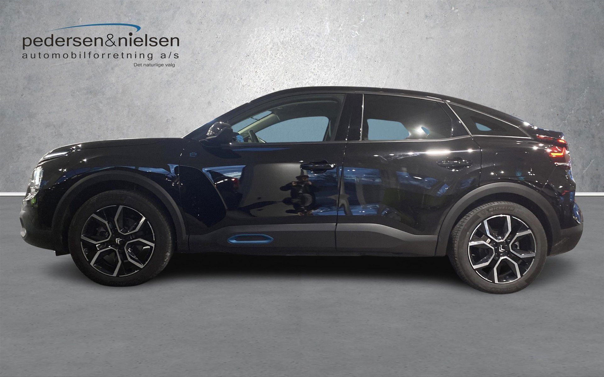 Sort Citroën ë-C4 fra 2023