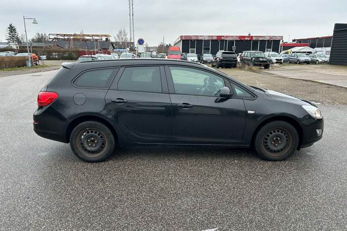 undefined Opel Astra fra 2012