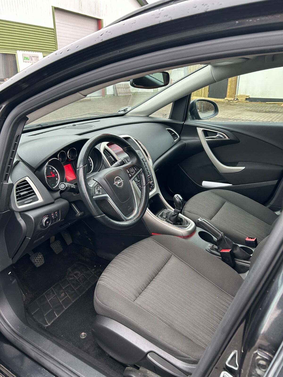 undefined Opel Astra fra 2012