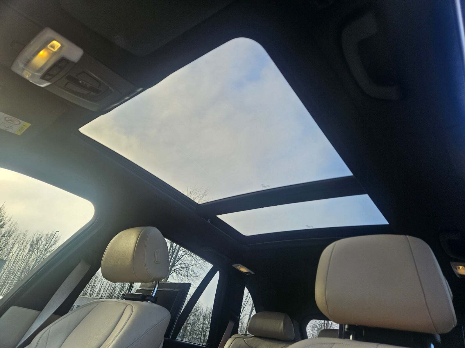 Blå BMW X5 fra 2015