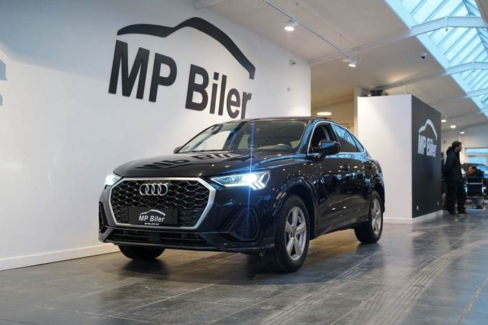 Sort Audi Q3 fra 2023