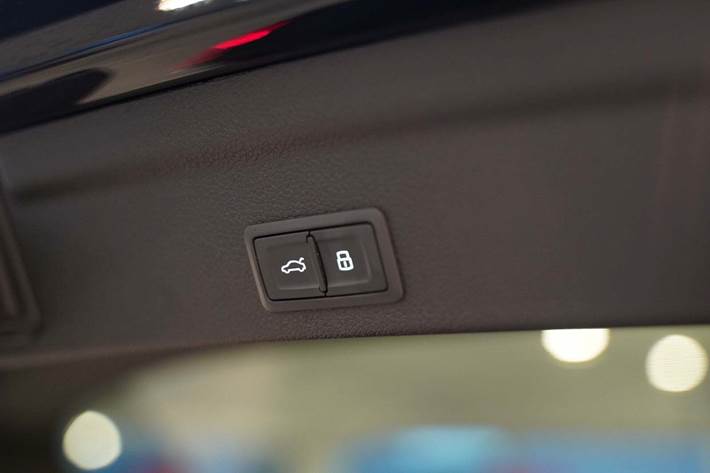 Sort Audi Q3 fra 2023