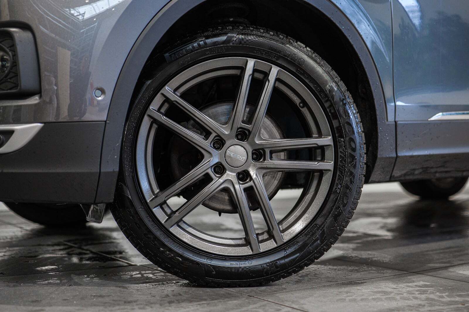 Grå Seat Tarraco fra 2020