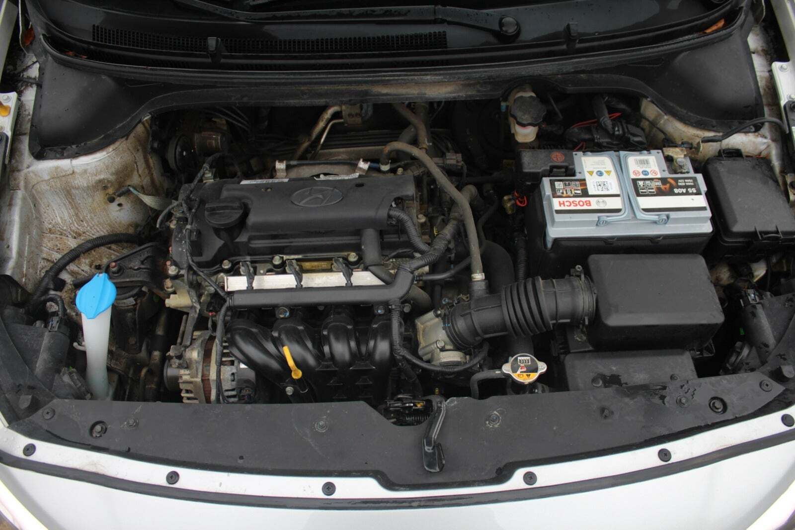 Sølv Hyundai i20 fra 2016