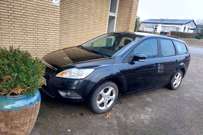 Sort Ford Focus fra 2010