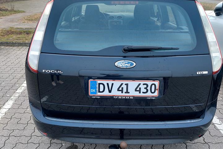 Sort Ford Focus fra 2010