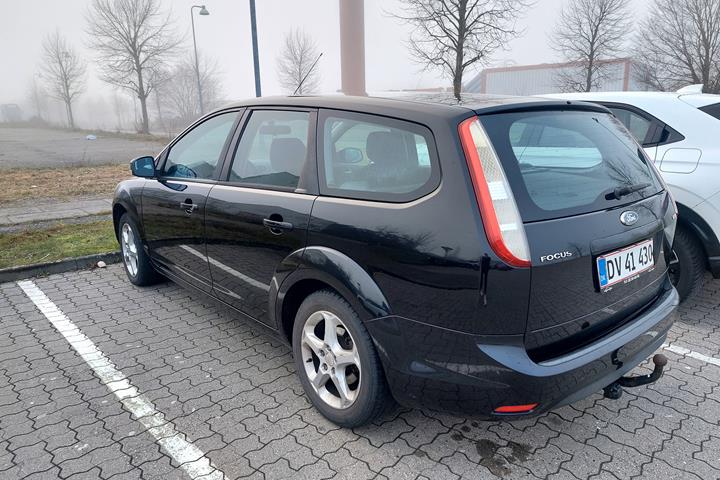 Sort Ford Focus fra 2010