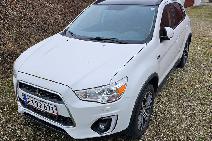Hvid Mitsubishi ASX fra 2016