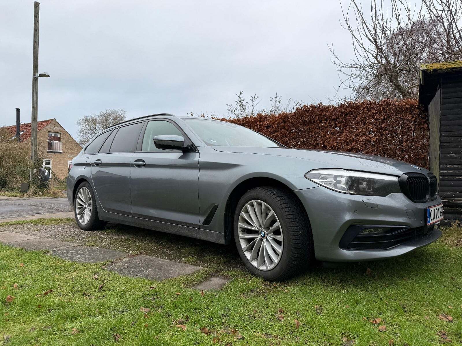 BMW 520i