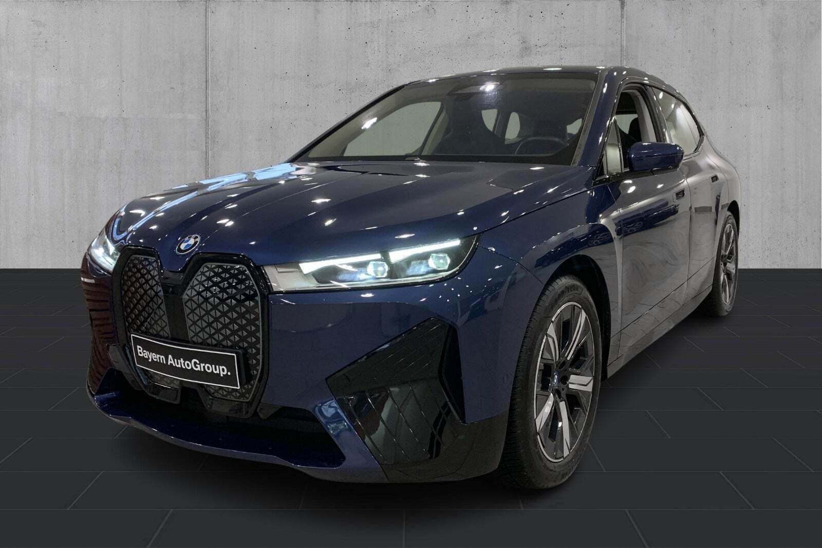 undefined BMW iX fra 2023 set udefra