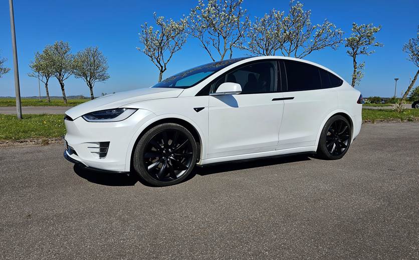 Tesla Model X 100D Long Range 6-personers