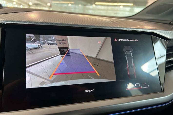 Hvid Audi Q4 e-tron fra 2022