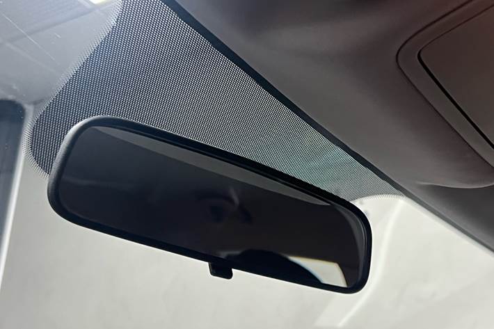 Grå Kia Ceed fra 2013