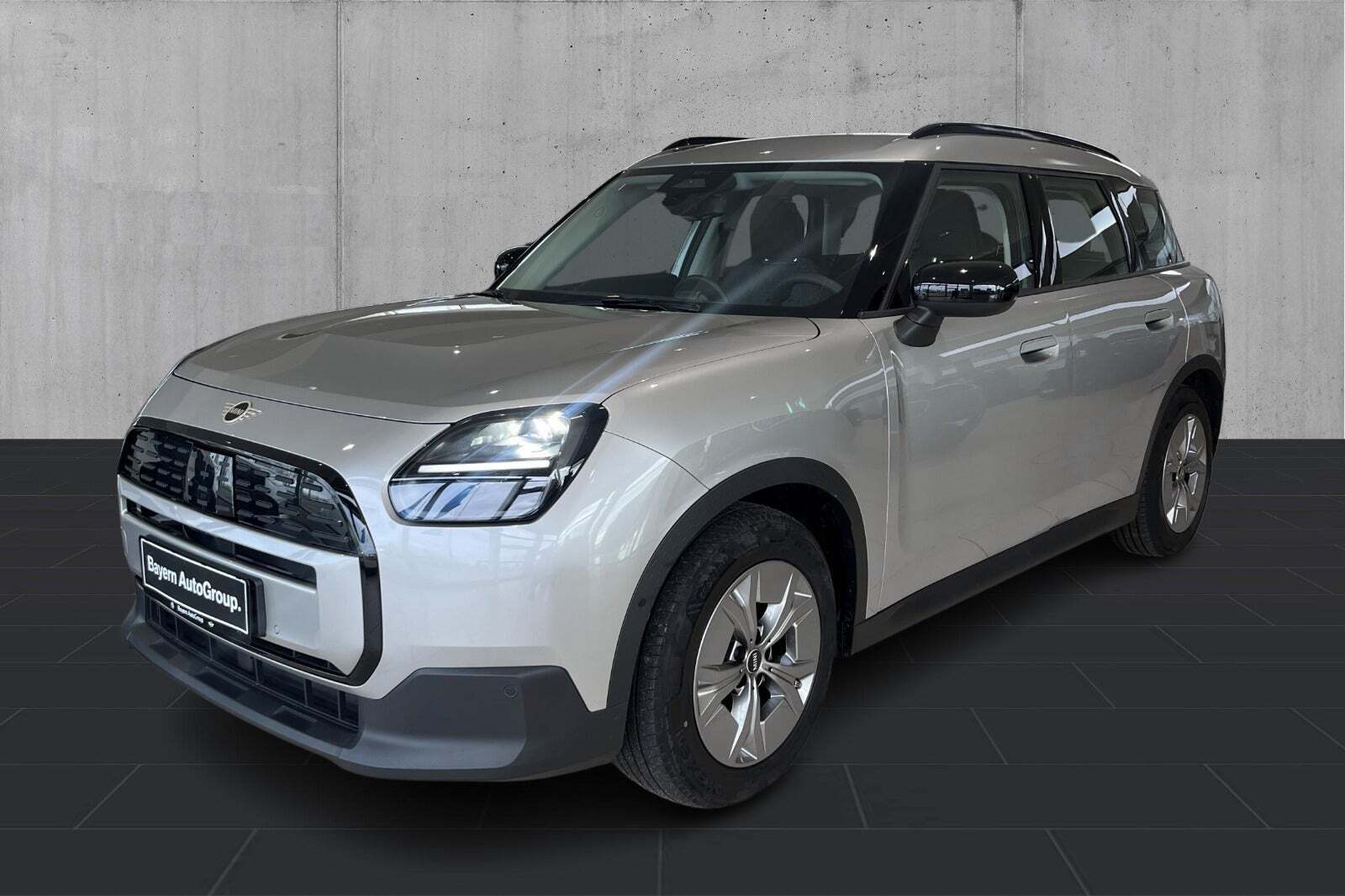 Mini Countryman E Essential Trim XS