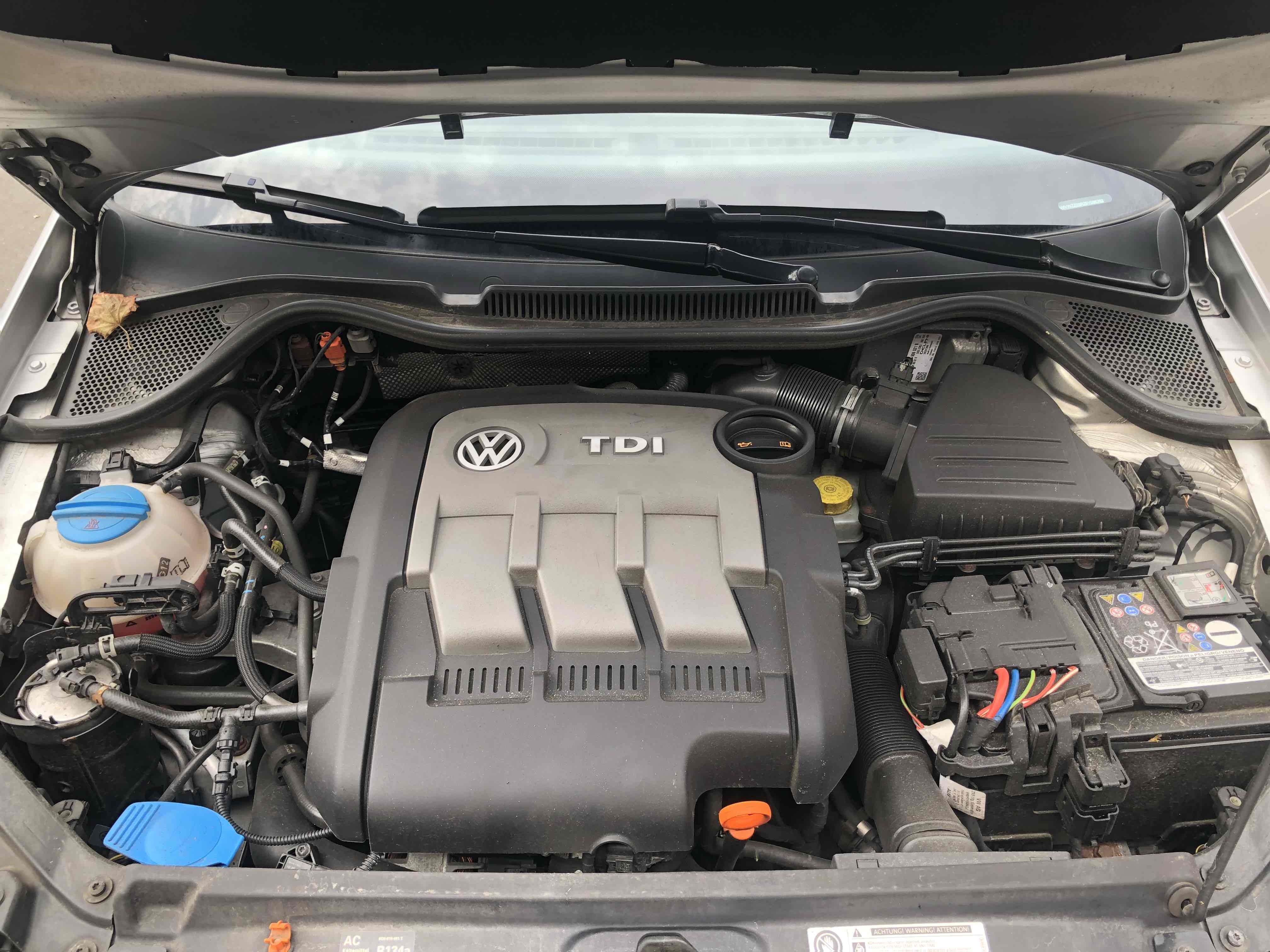 Grå VW Polo fra 2011