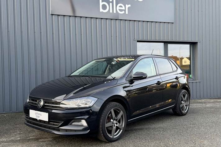 Sort VW Polo fra 2021 set udefra