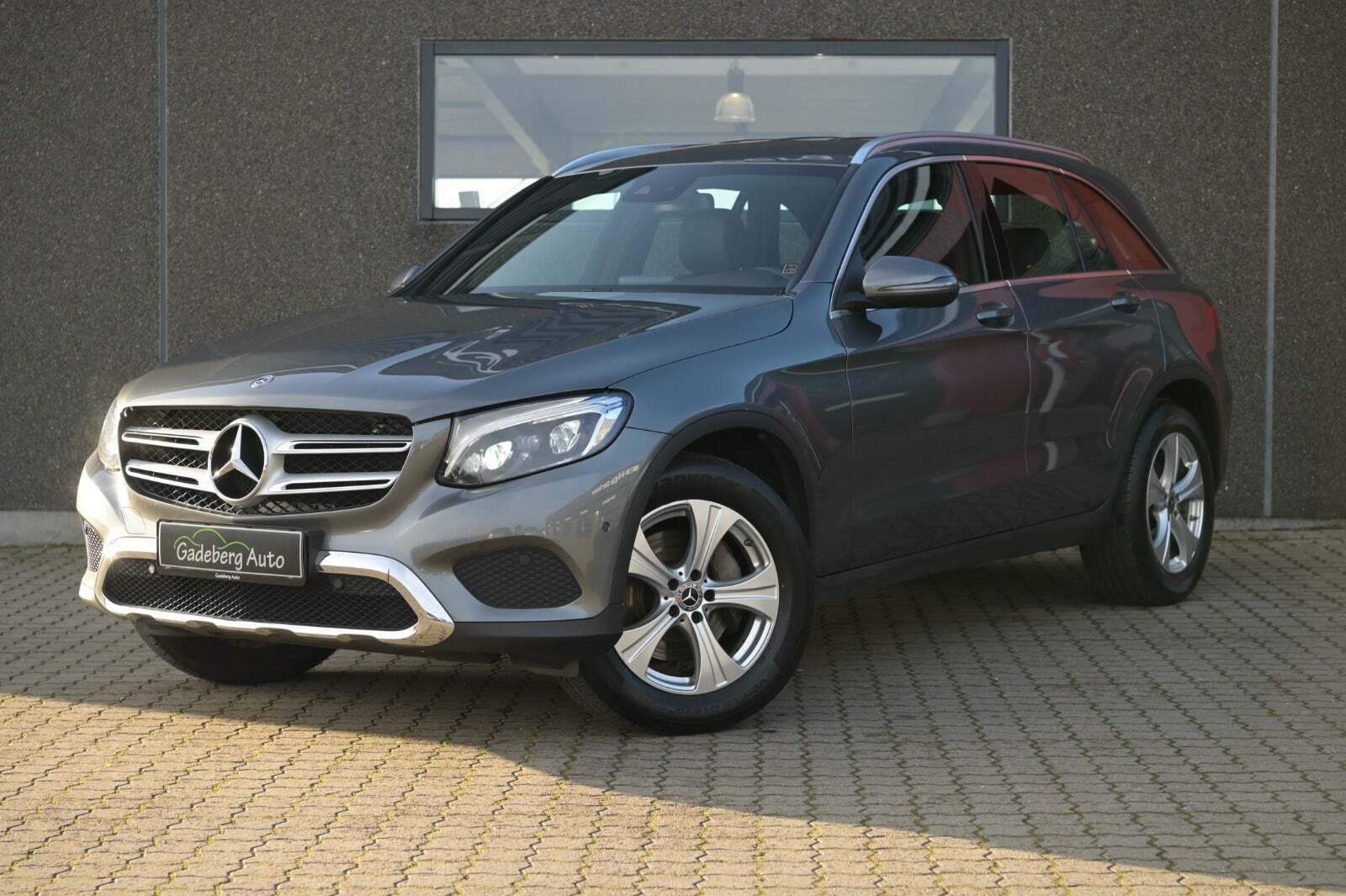 Mercedes GLC300