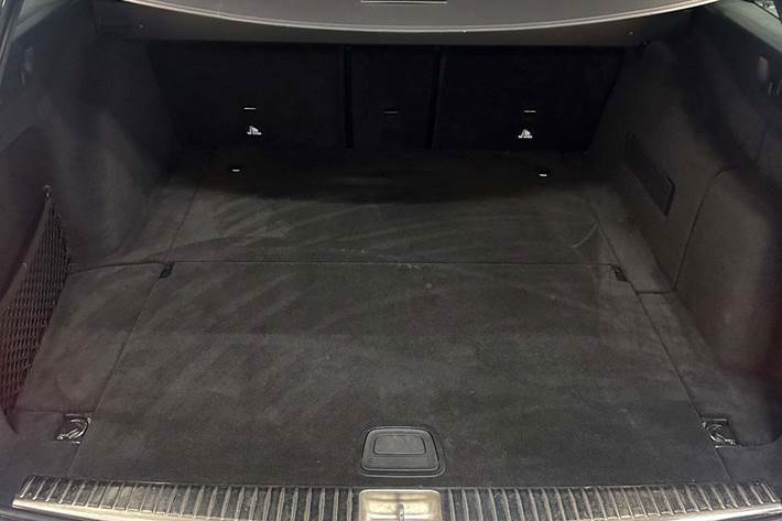 Hvid Mercedes E220 d fra 2017