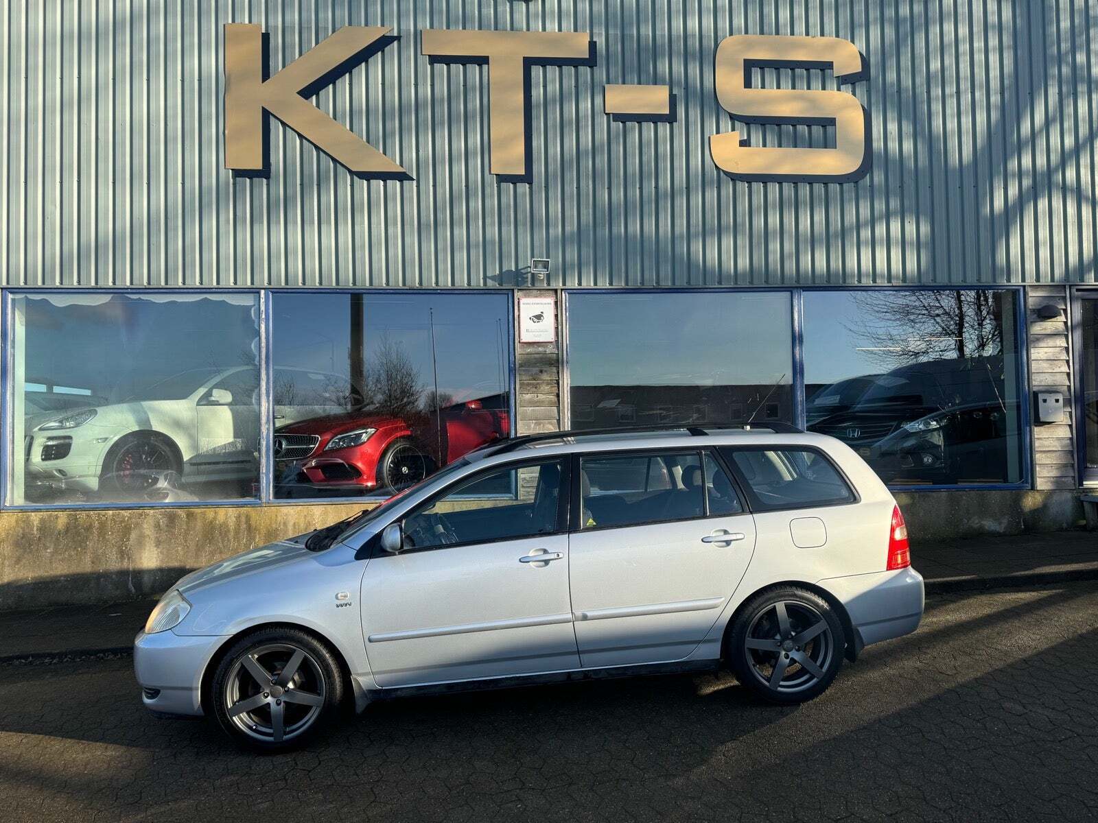 Toyota Corolla 1,6 Sol stc.