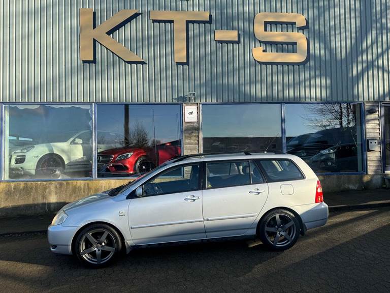 Toyota Corolla 1,6 Sol stc.