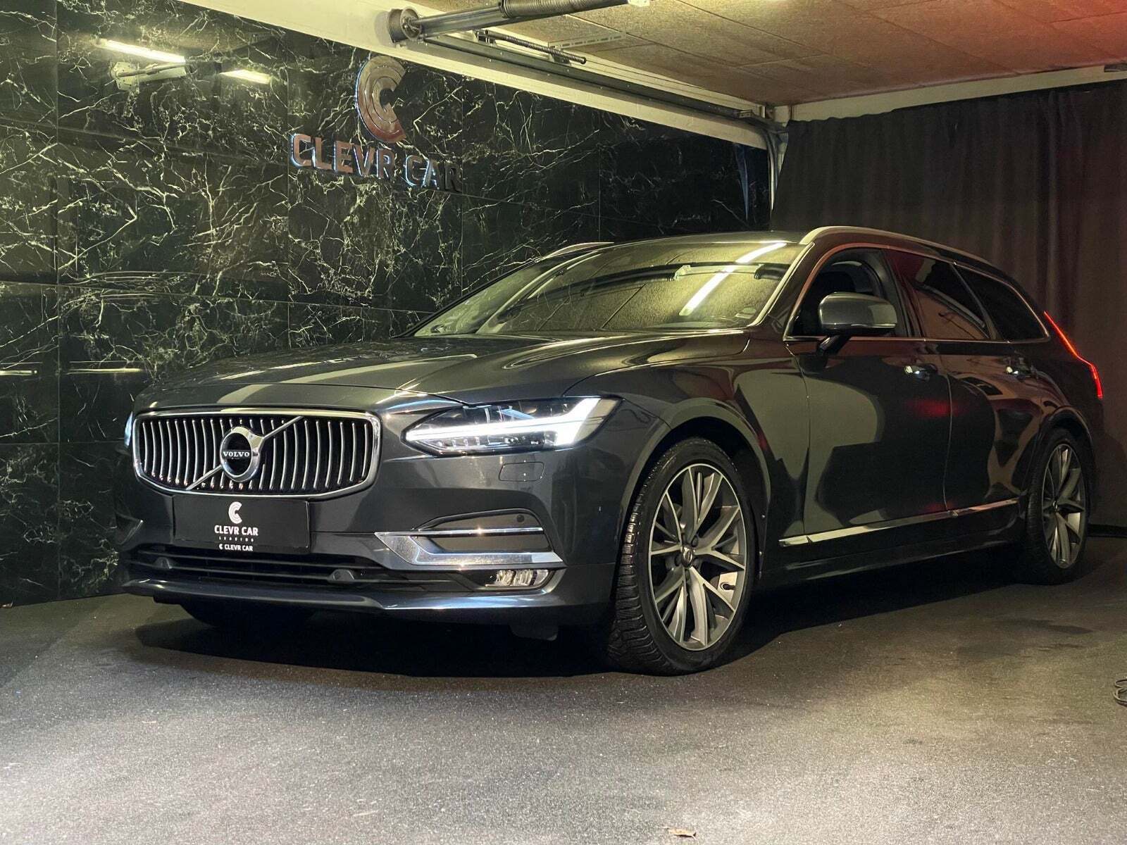 Volvo V90