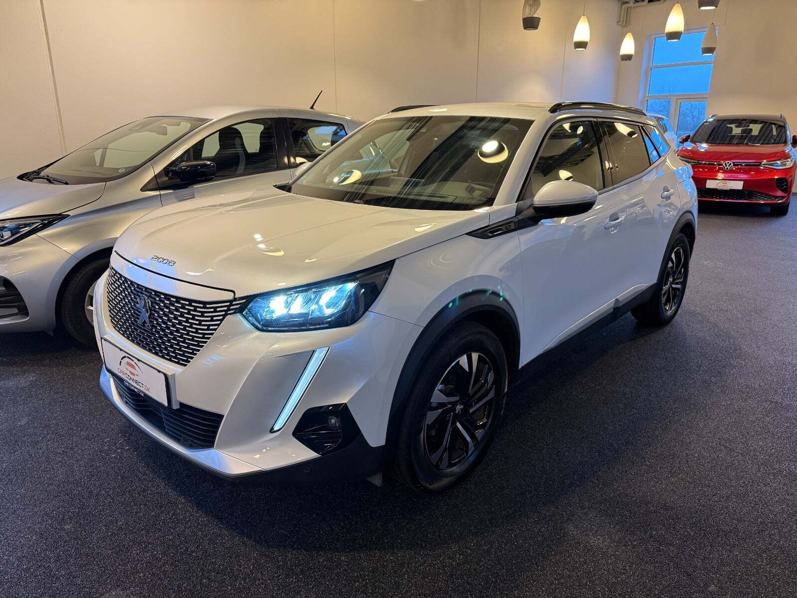 undefined Peugeot e-2008 fra 2020 set udefra