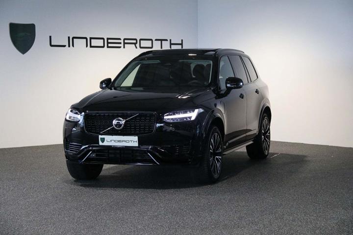 Sort Volvo XC90 fra 2022 set udefra