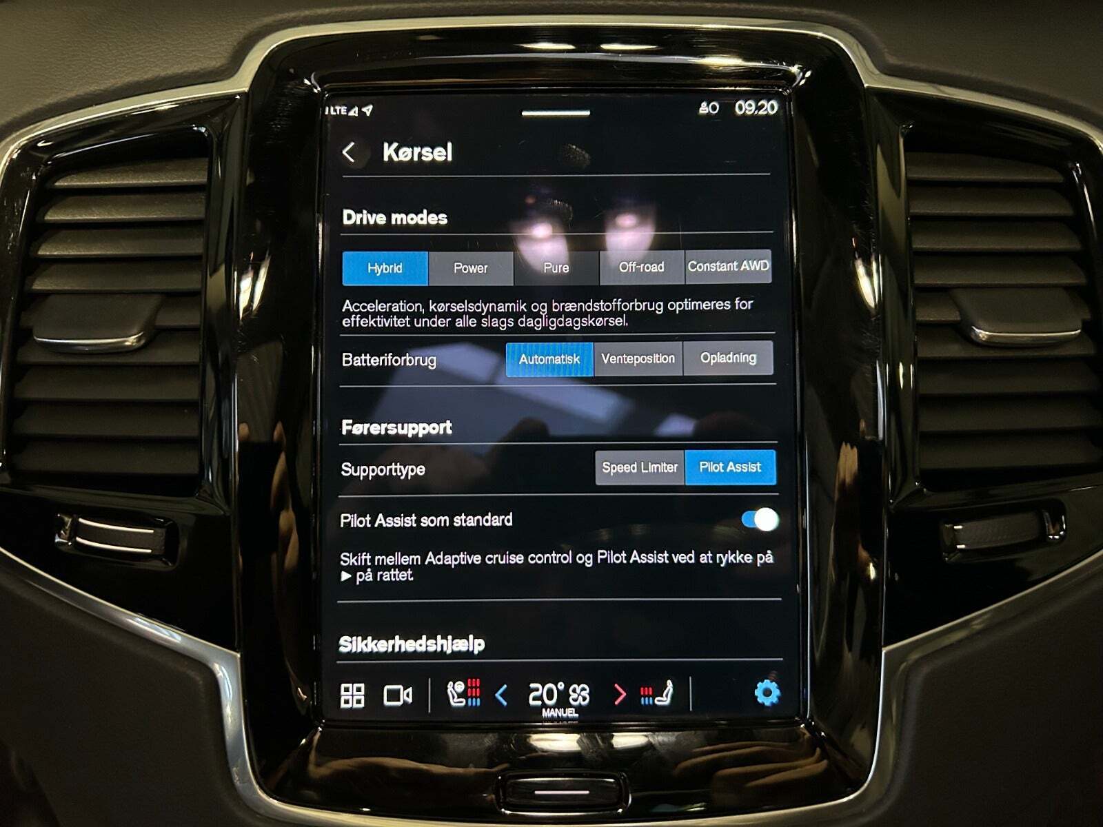 Sort Volvo XC90 fra 2022