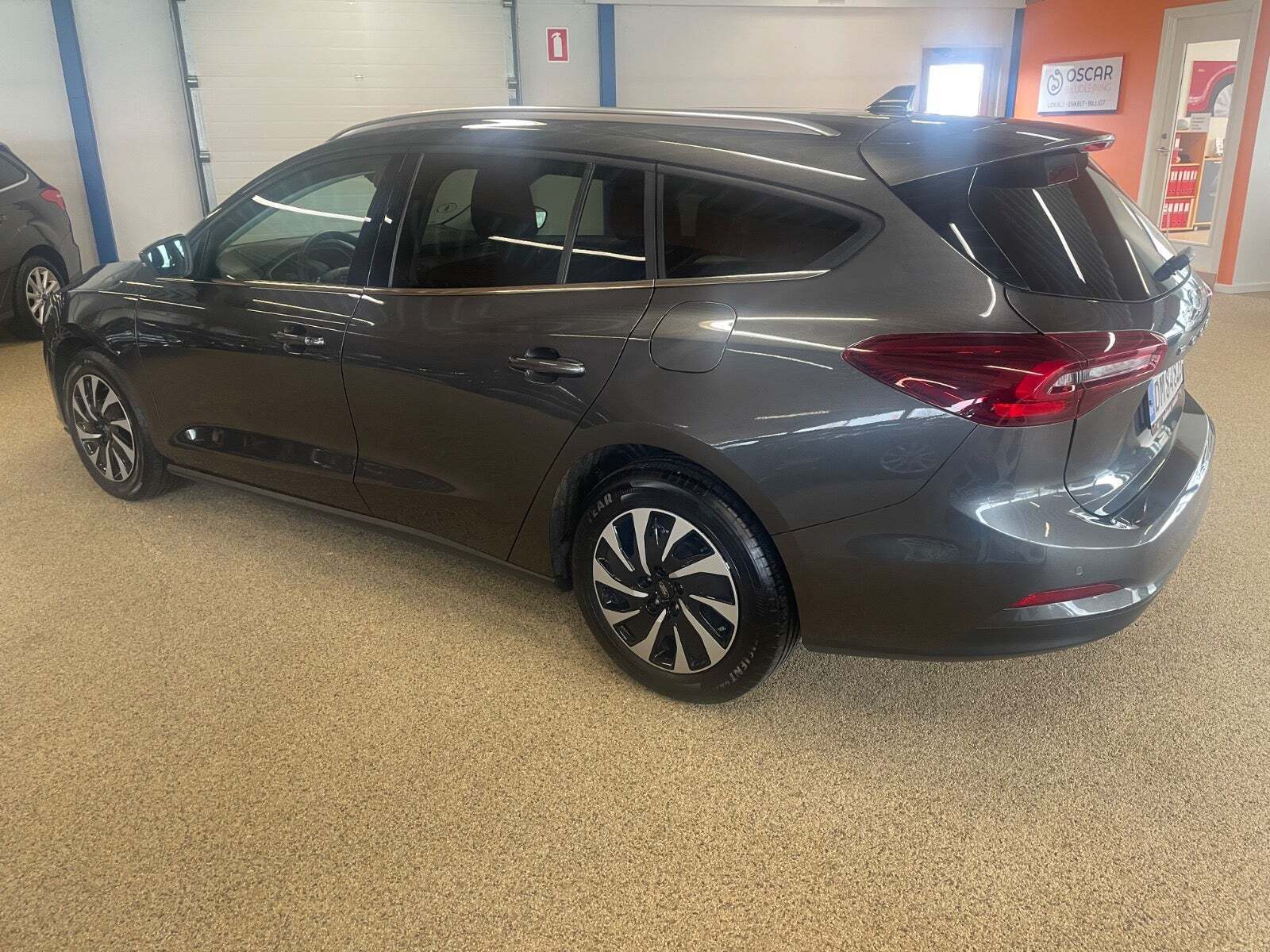 Grå Ford Focus fra 2022