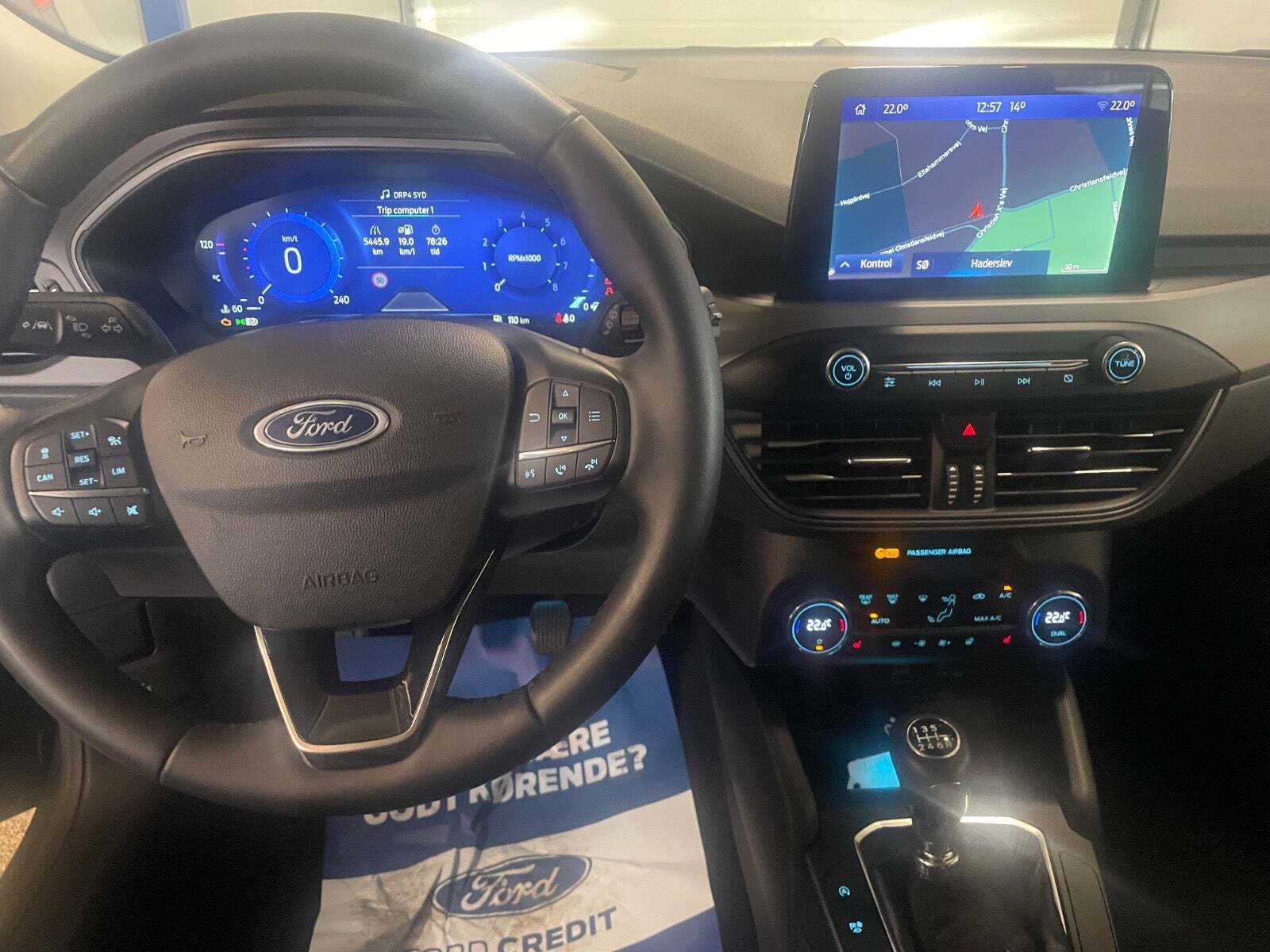 Grå Ford Focus fra 2022