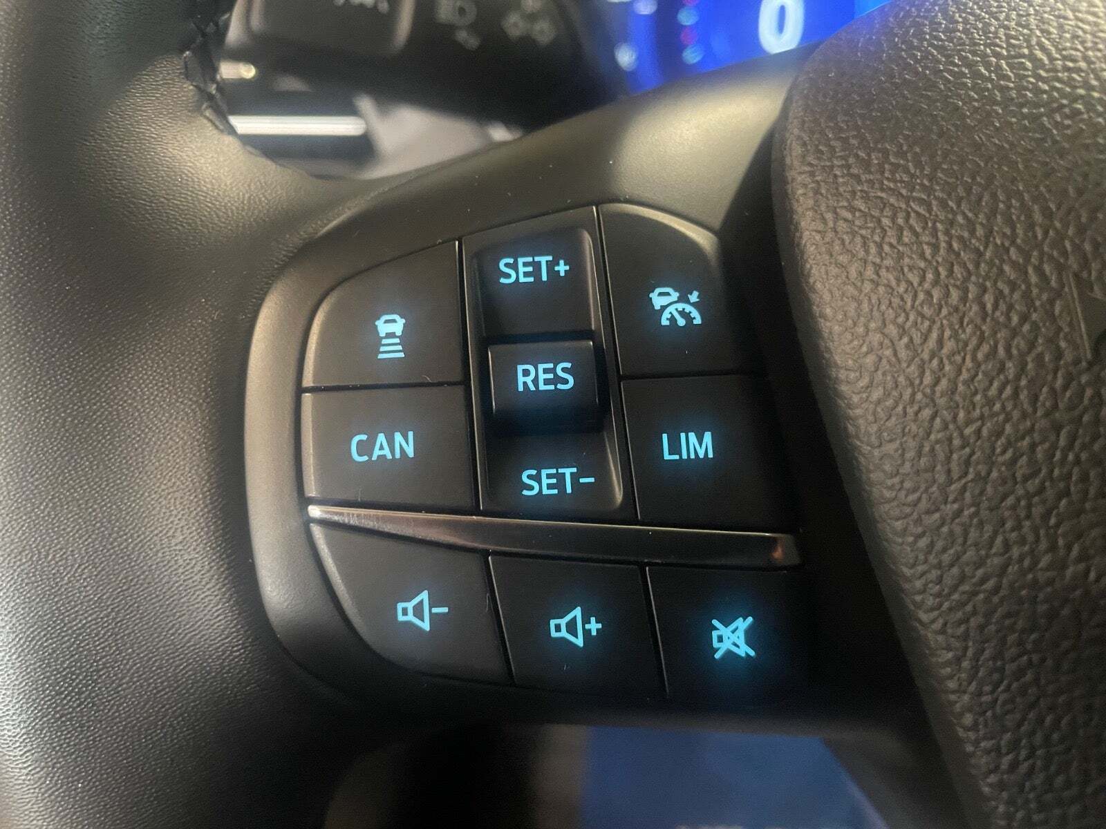 Grå Ford Focus fra 2022