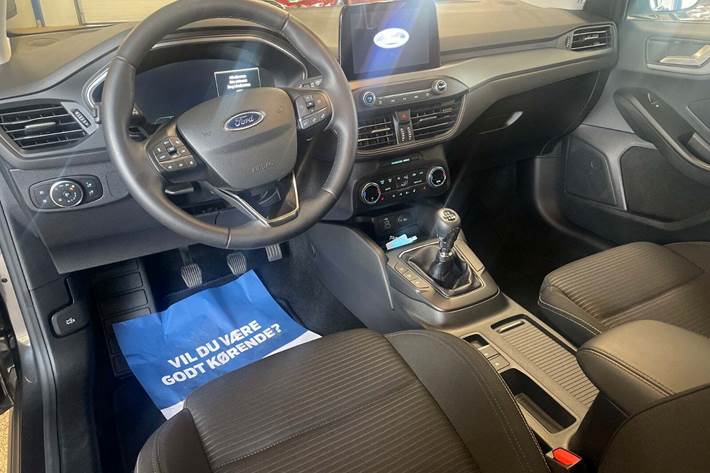 Grå Ford Focus fra 2022
