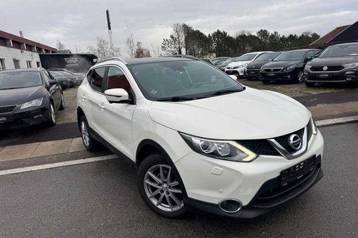 undefined Nissan Qashqai fra 2017 set udefra