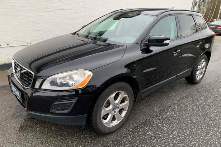 Sort Volvo XC60 fra 2012 set udefra