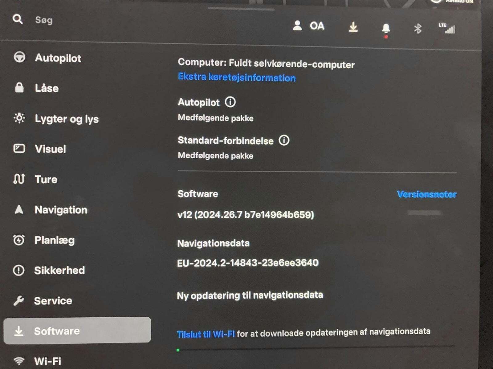 Sort Tesla Model 3 fra 2023