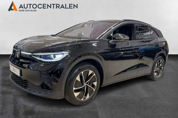 Sort VW ID.4 fra 2025 set udefra