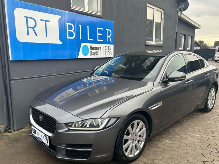 Jaguar XE 2,0 D180 Prestige aut.